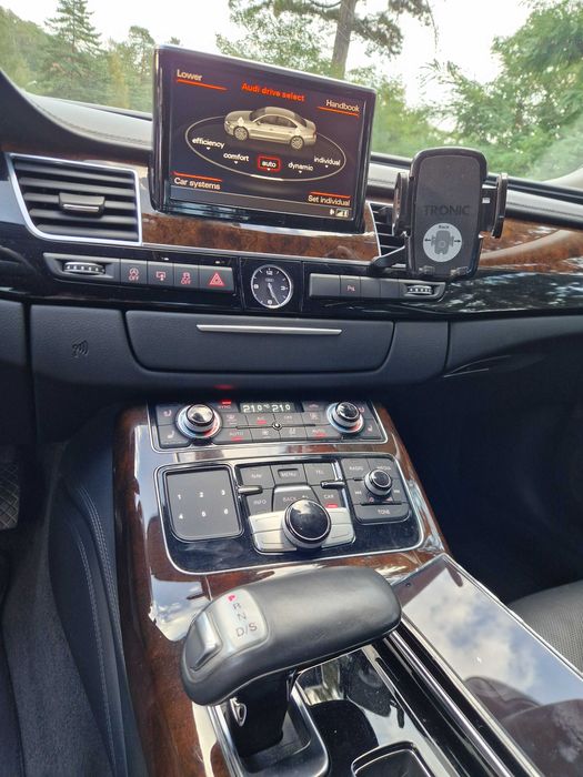 Autoturism Audi A8 D4