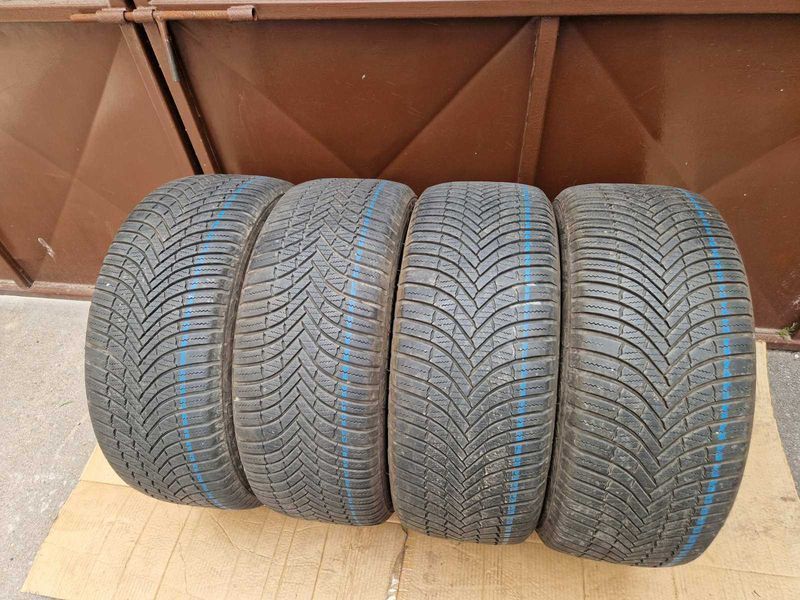 4 Firestone R17 235/55
всесезонни гуми 
DOT0723