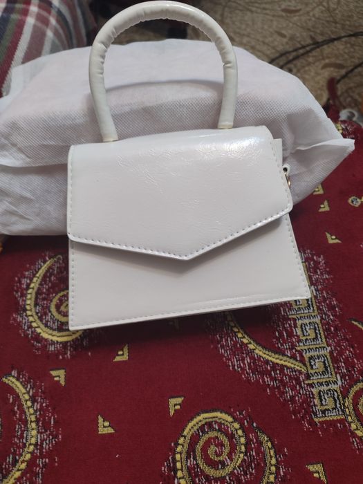 Продам сумки разные,новые