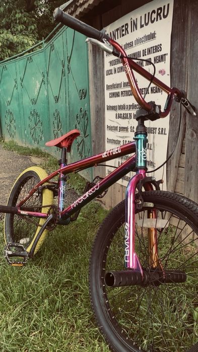 Vând bmx nekmura