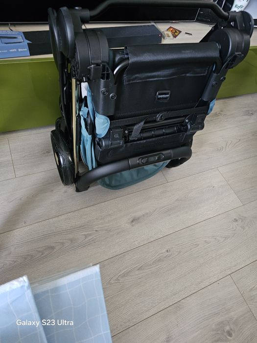 Carucior de copii chicco one4ever 4 in 1 plus baza auto isofix 360 gr