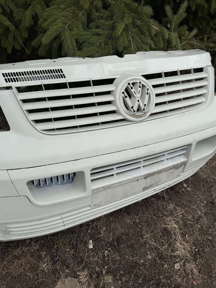 Предна броня за VW T5