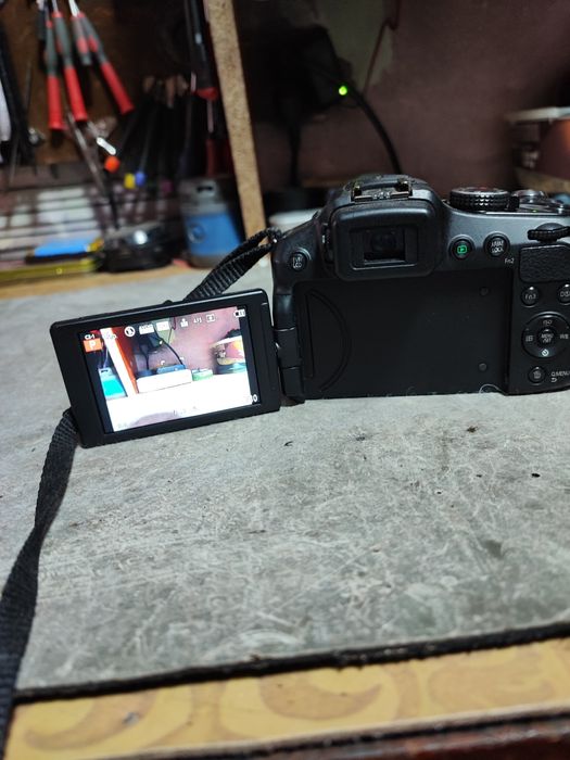 Camera video Panasonic dmc-fz200 ca nouă ieftina