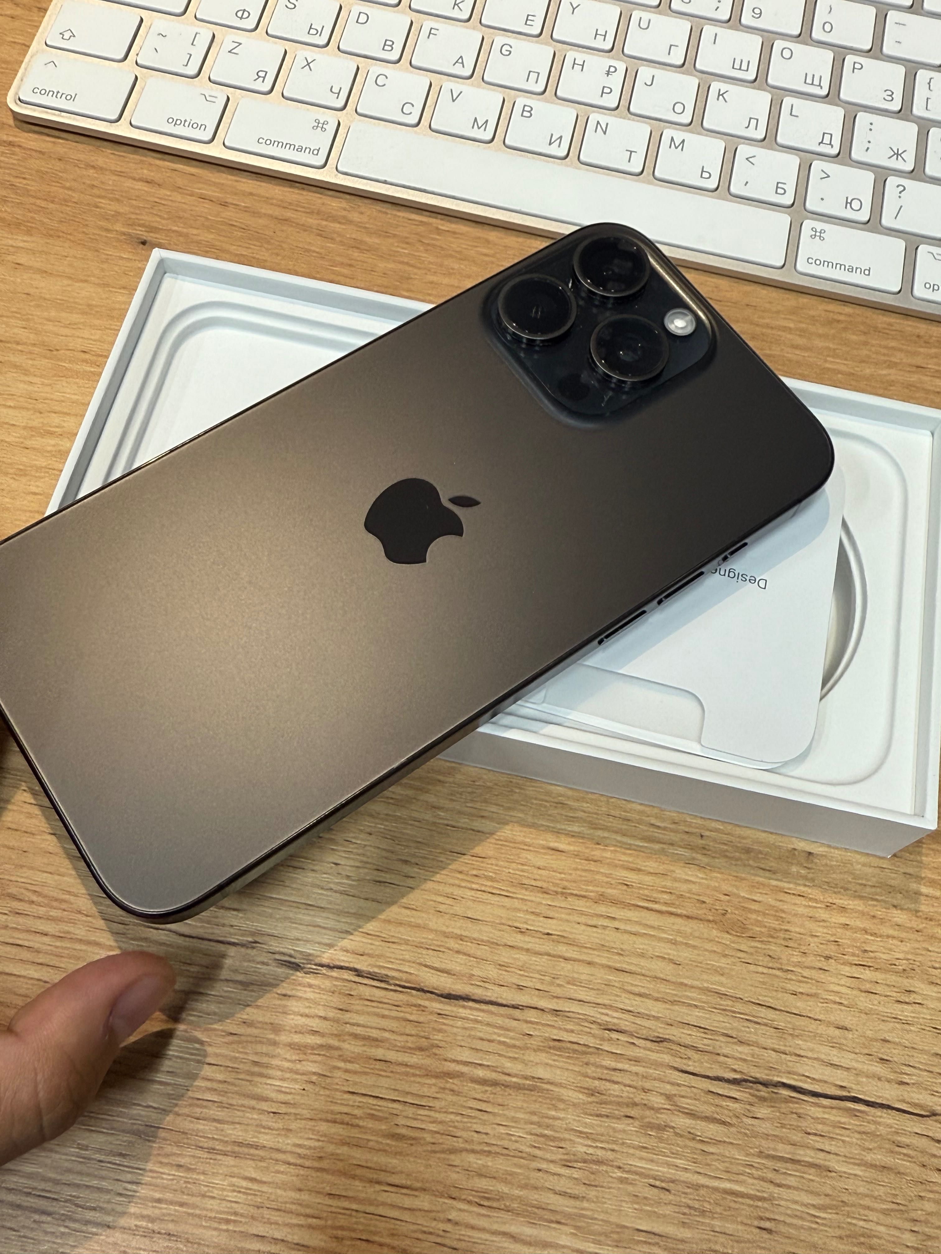 iPhone 15 pro max 512 e sim 99%