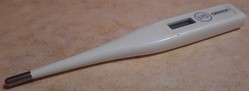 Термометр электронный OMRON Eco Temp Basic (MC-246-RU)