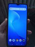 Срочно! Продам телефон realme
