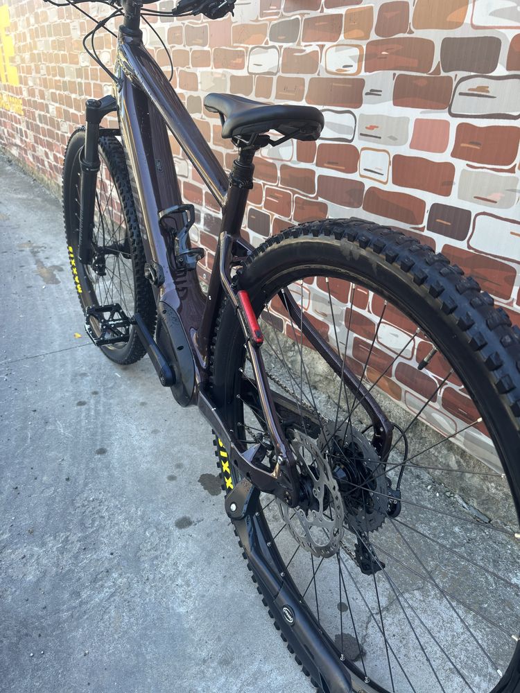 Bicicleta electrica specialized cu garantie