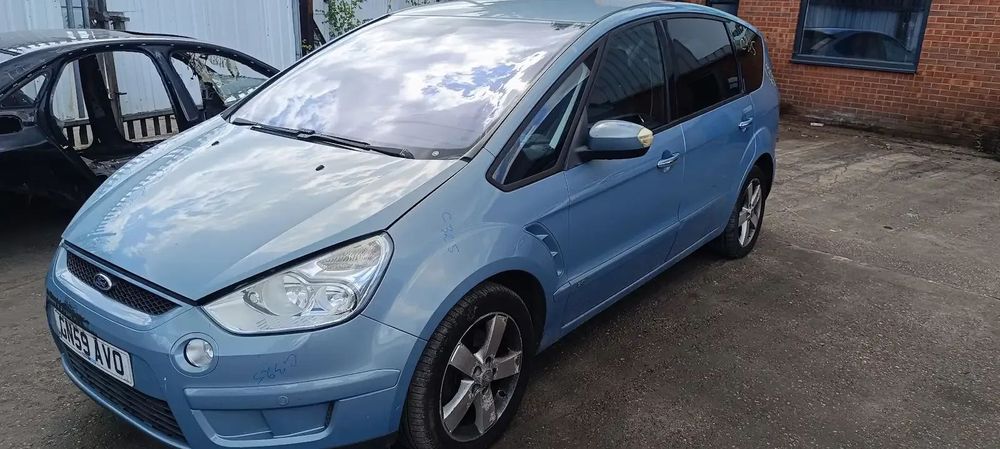Dezmembrari / Dezmembrez Ford S-MAX 2.0 C20DD0X cutie viteze manuală 6 trepte cod culoare Avalon