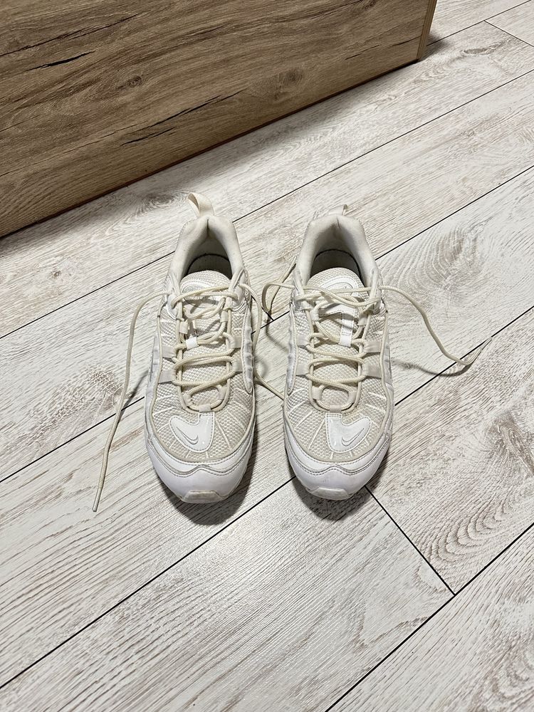 Nike air max
