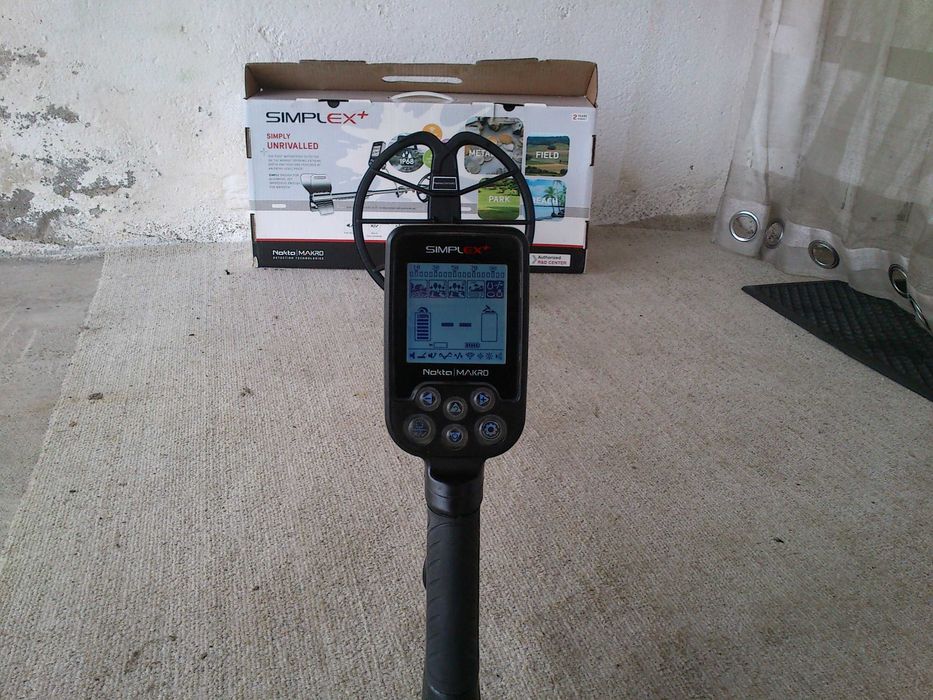 Металдетектор - Металотърсач -Simplex+