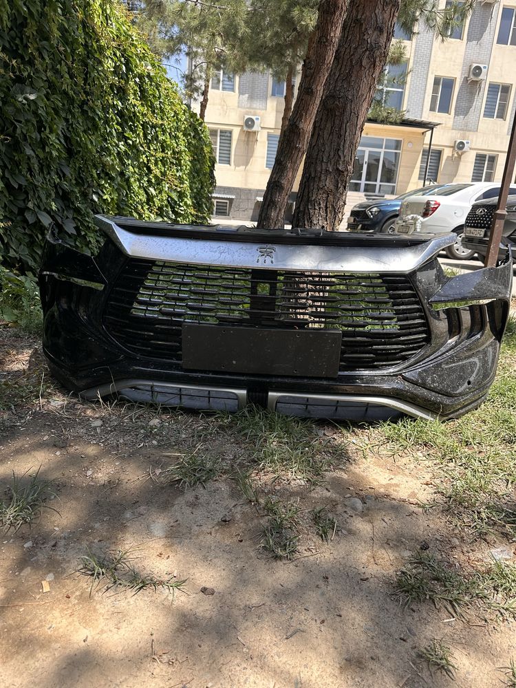 Продам б/у передный бамфер на BYD son Pro и на задний бамфер Son Plus