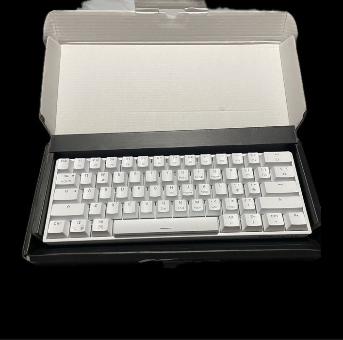 Tastatura qwerty ( nefolosita}