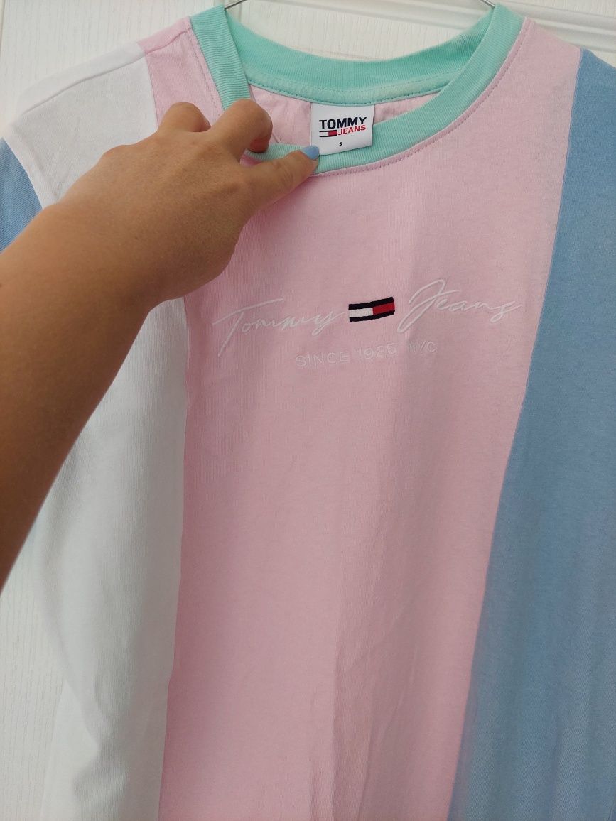 Дамска рокля Tommy jeans