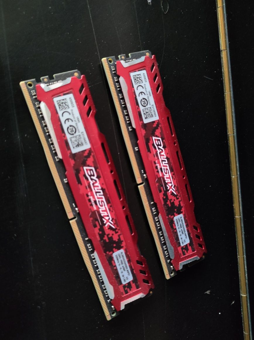 Легендарные Crucial Ballistics DDR4 8*2 (16GB)
