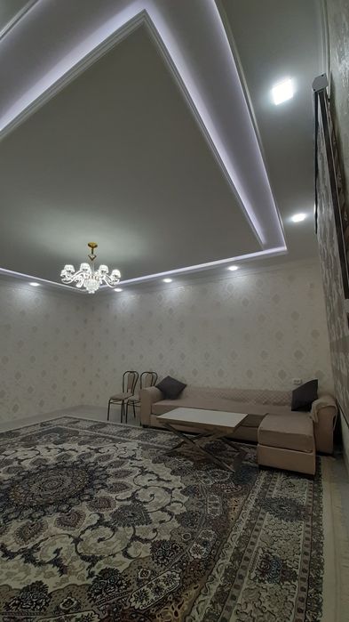 Сдаётся  2 комнатные  савдо мажмуаси