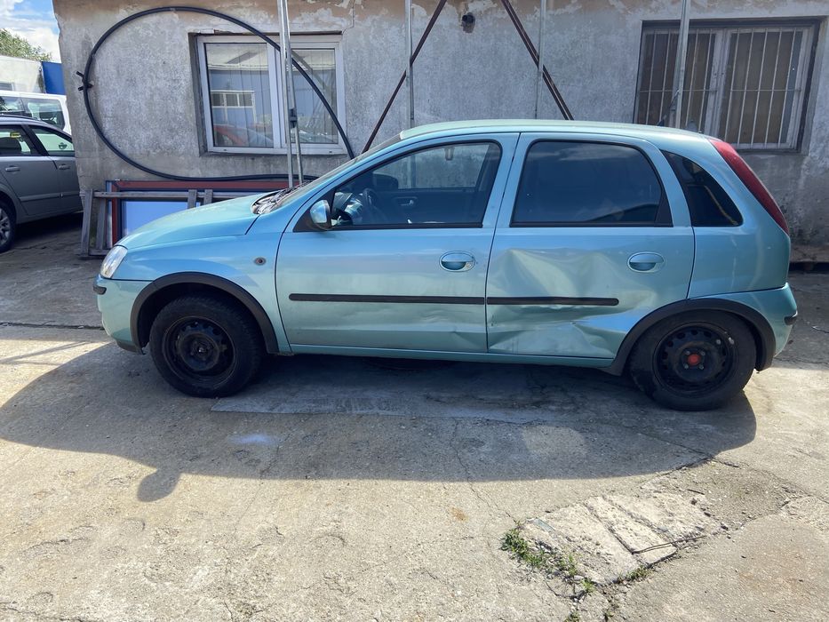 Opel corsa 1.3 2004 verde