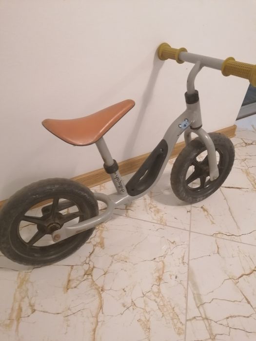 Bicicleta de echilibru fără pedale