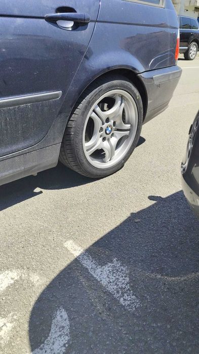 Vând jante M style 68+cauciucuri noi vara(sunt in 2 lățimi)R17