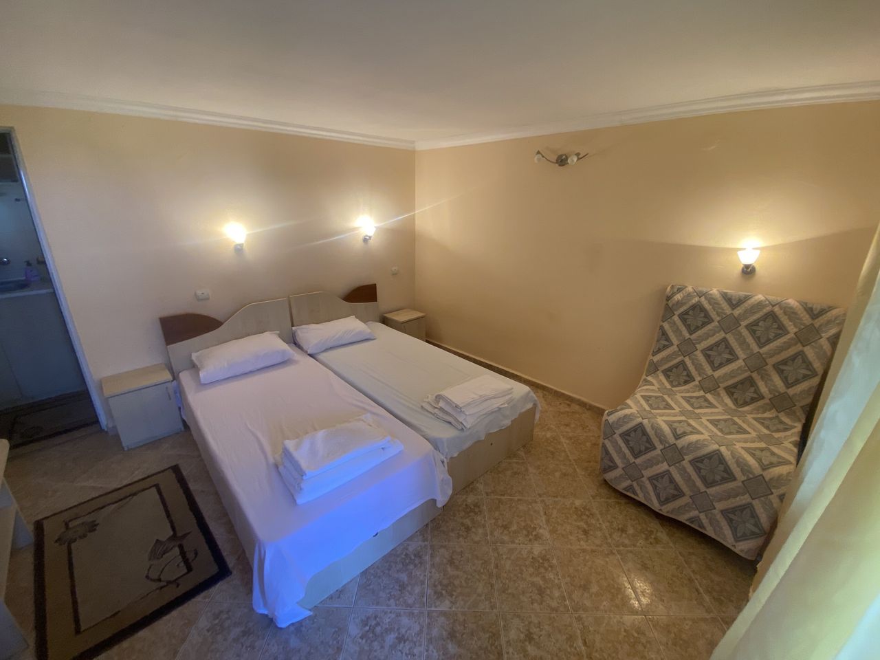 Продава се Къща в Бургас, Център - 330 кв.м за 694 €/кв.м - Снимка #7
