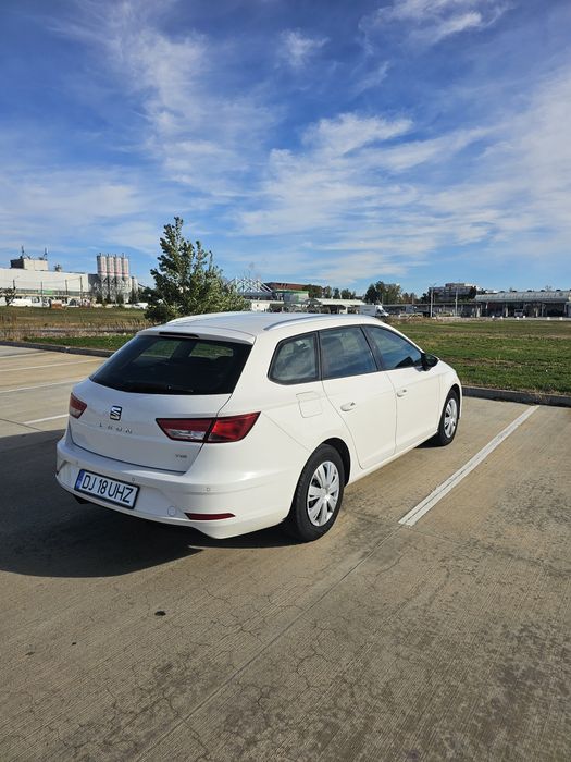 Închirieri Auto / Renault A Car Craiova