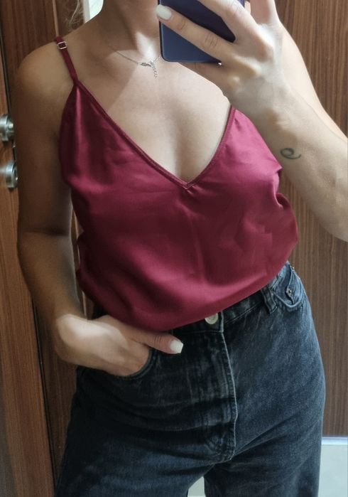 Топове Zara, stradivarius