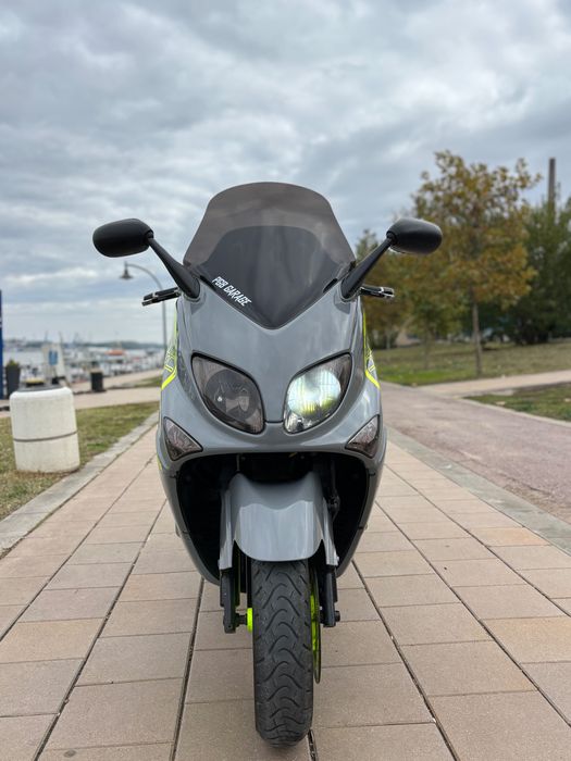 Yamaha T-max 500