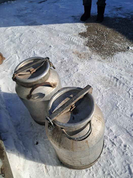 Продам фляги алюмиовые 40 литоров для питьевой воды