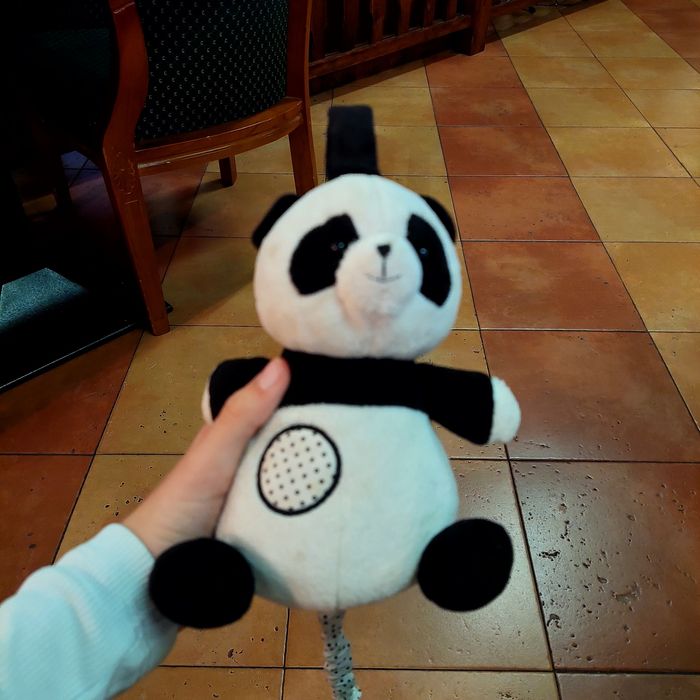 Мека плюшена играчка на панда с връзка за закачане