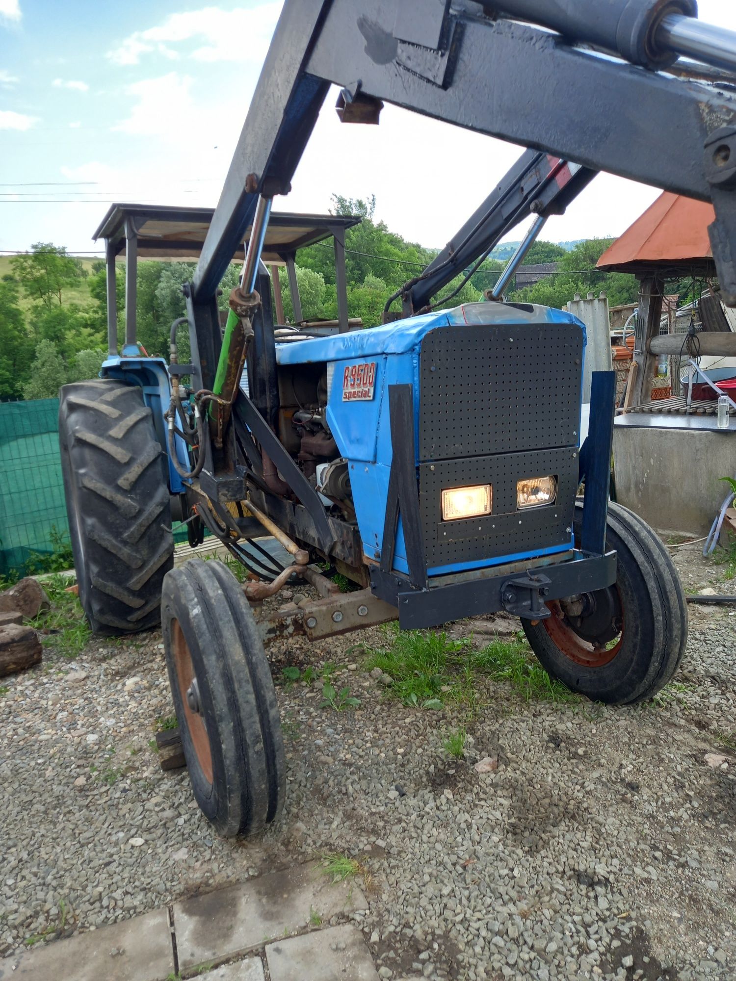 Tractor Landini 9500 cu incarcator