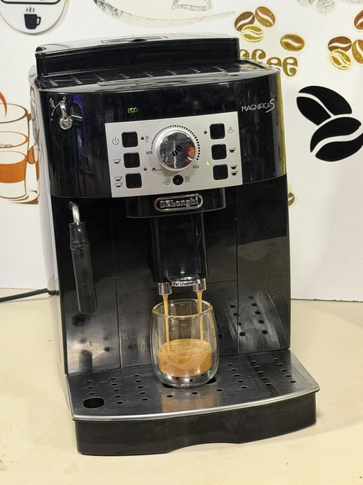 Кафемашина кафе автомат delonghı magnifica S с гаранция