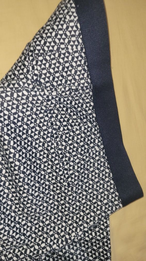 Pantaloni esmara, o singura purtare