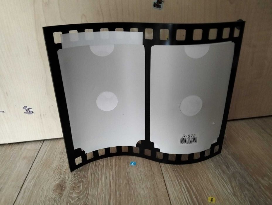 Rama foto din sticla in forma de rola de film CADOU 5 POZE PREFERATE