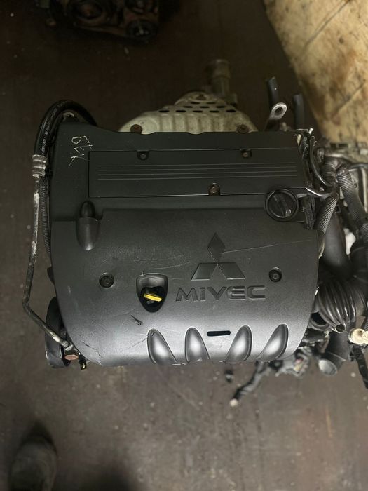 Двигатель контрактный 4B12 на Mitsubishi Outlander