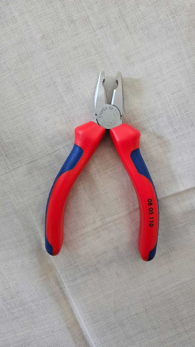 Patent combinat mini KNIPEX 08 05 110