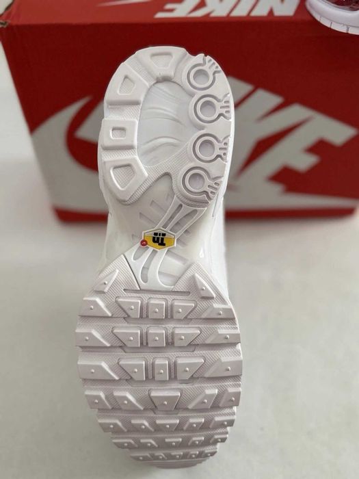 Nike Air Max TN Plus Triple White (от/до 36-46 номер)(НАЙ-ПРОДАВАН)