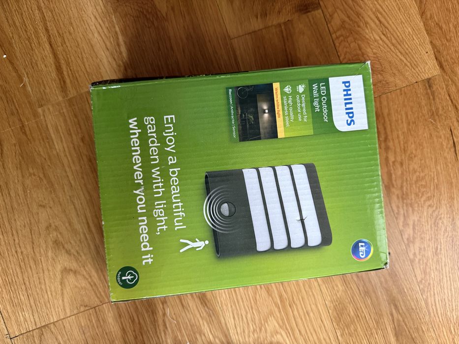 Lampa Philips LED Exterior cu Senzor Mișcare – Nouă, nefolosită