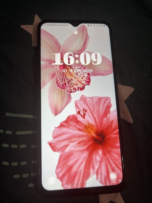 продаю телефон самсунг а13