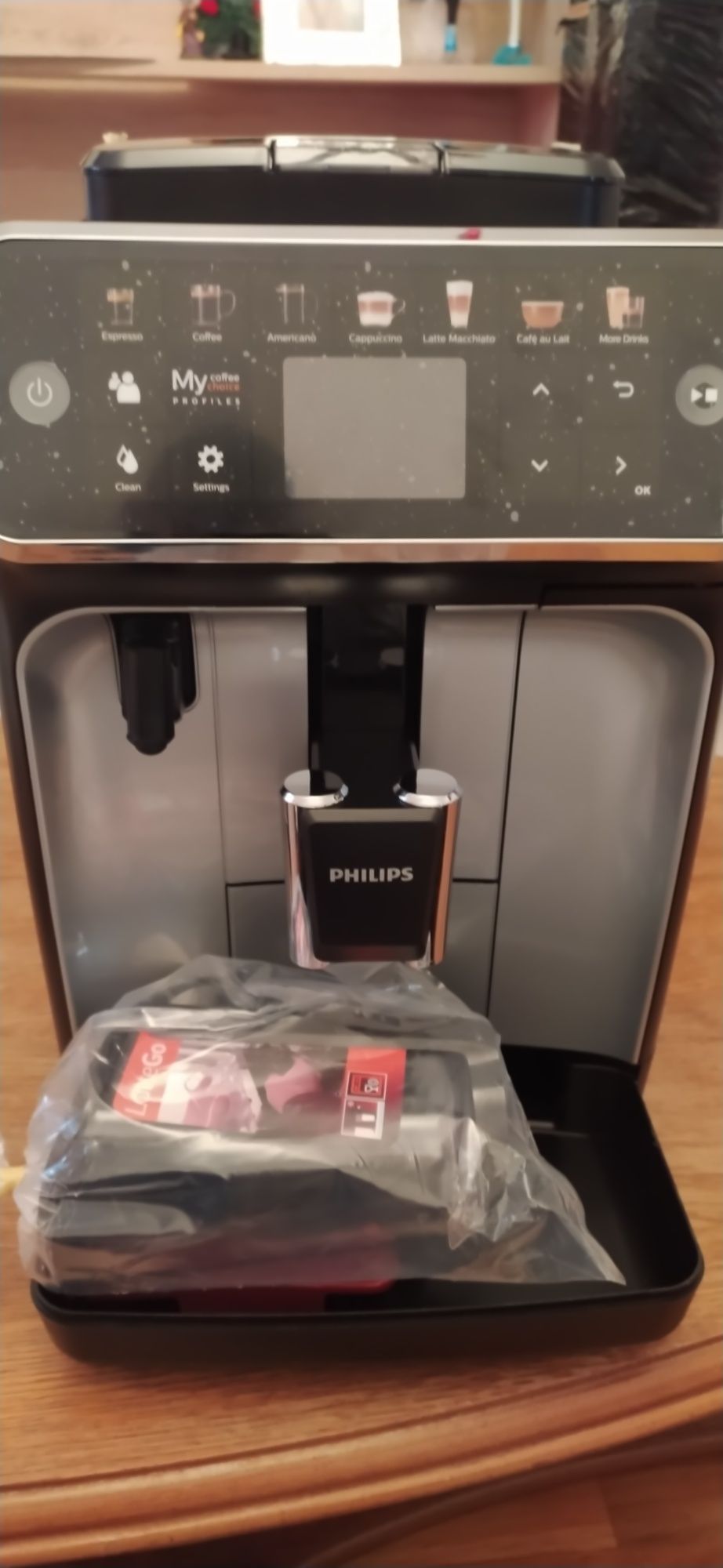 Philips Seria 5400 noua