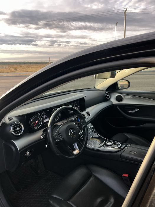 Mercedes-Benz E200d w213