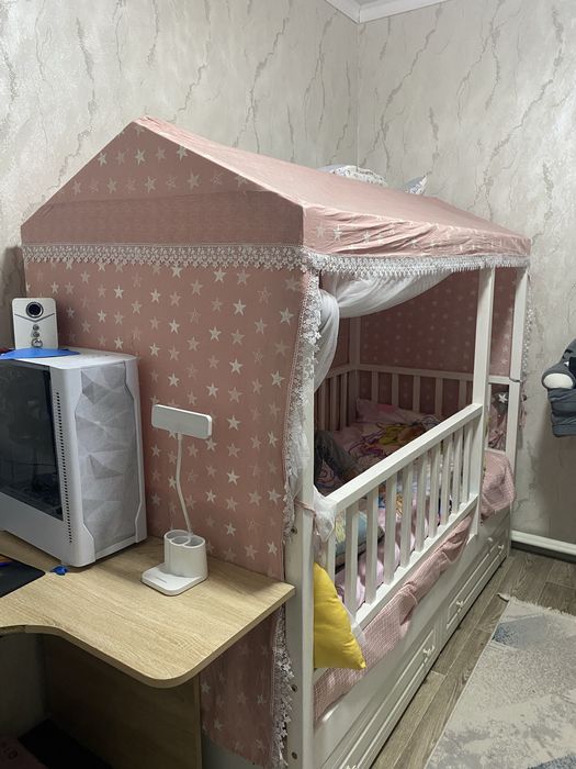 Детская кровать с матрасом 190*90