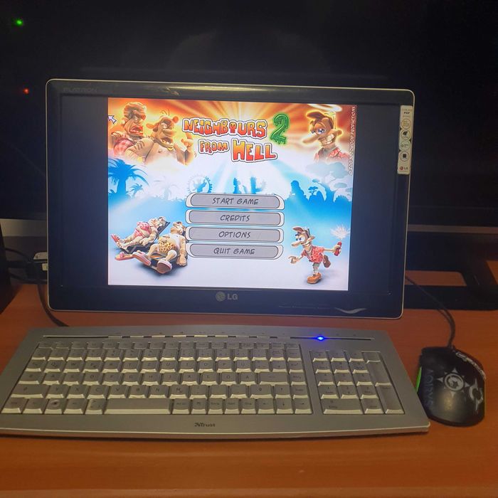 Calculator i3,ssd 240 ,8 gb ram