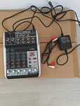 Mixer audio Behringer Xenyx Q802USB