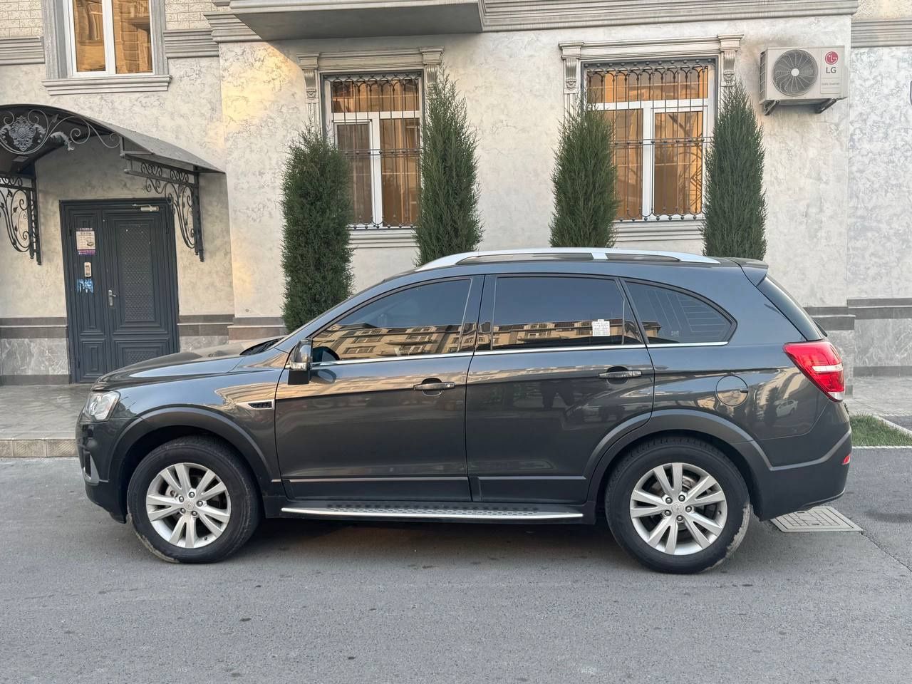 Chevrolet Captiva 4