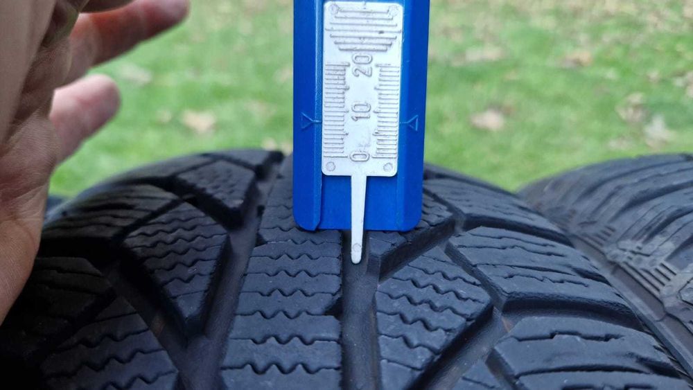 Anvelope iarna 185 65 R 15 Barum/Semperit