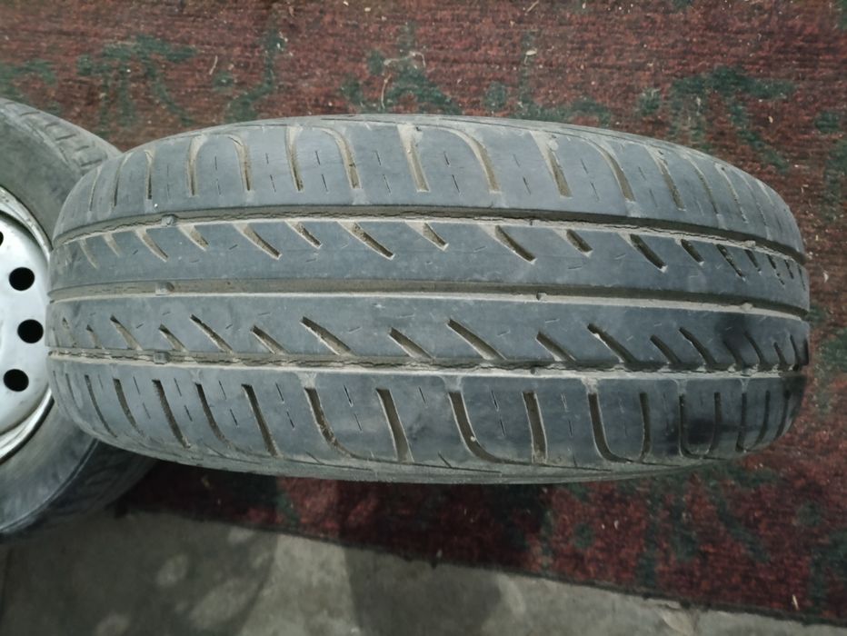 Продам летние шины 185/65R14