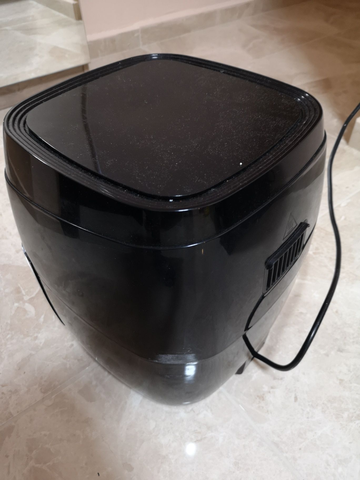 Уред за готвене Air Fryer Mio Star 3,5 l.