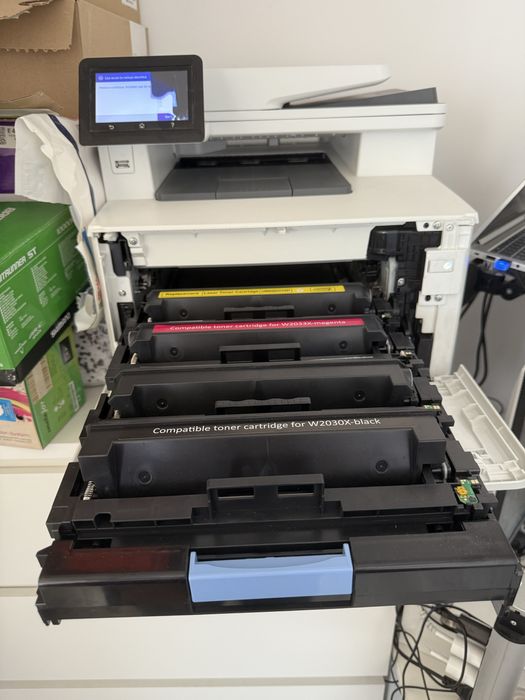 Imprimantă HP Color LaserJet Pro MFP M479dw