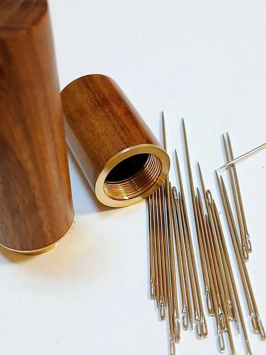 Set 30 de ace de cusut diferite dimensiuni