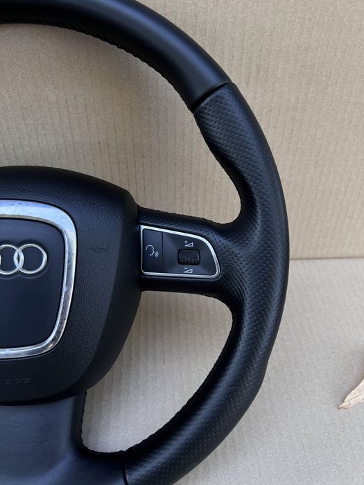 Audi A3 8p Перфектен Мулти Волан.