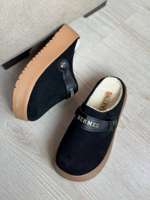 Ajoyib oyoq kiyimlar